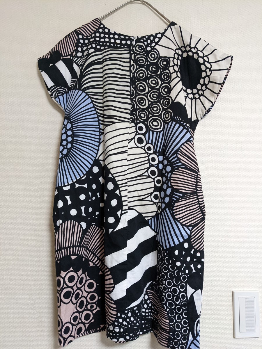 直販最安価格 marimekko シイルトラプータルハ 花柄 ワンピース size