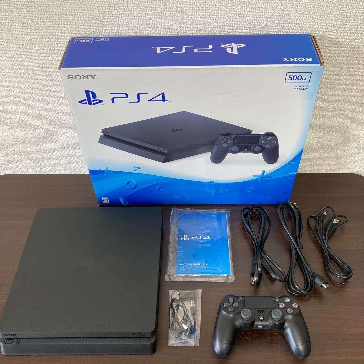 PlayStation 4 プレイステーション4 本体 CUH-2000A 500GB
