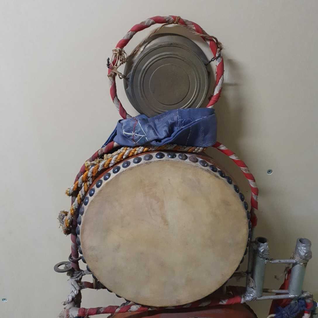 珍品 チンドン屋 チンドン太鼓 太鼓 鐘 アンティーク ビンテージ 珍品 チンドン屋 チンドン太鼓 太鼓 鐘 アンティーク ビンテージ