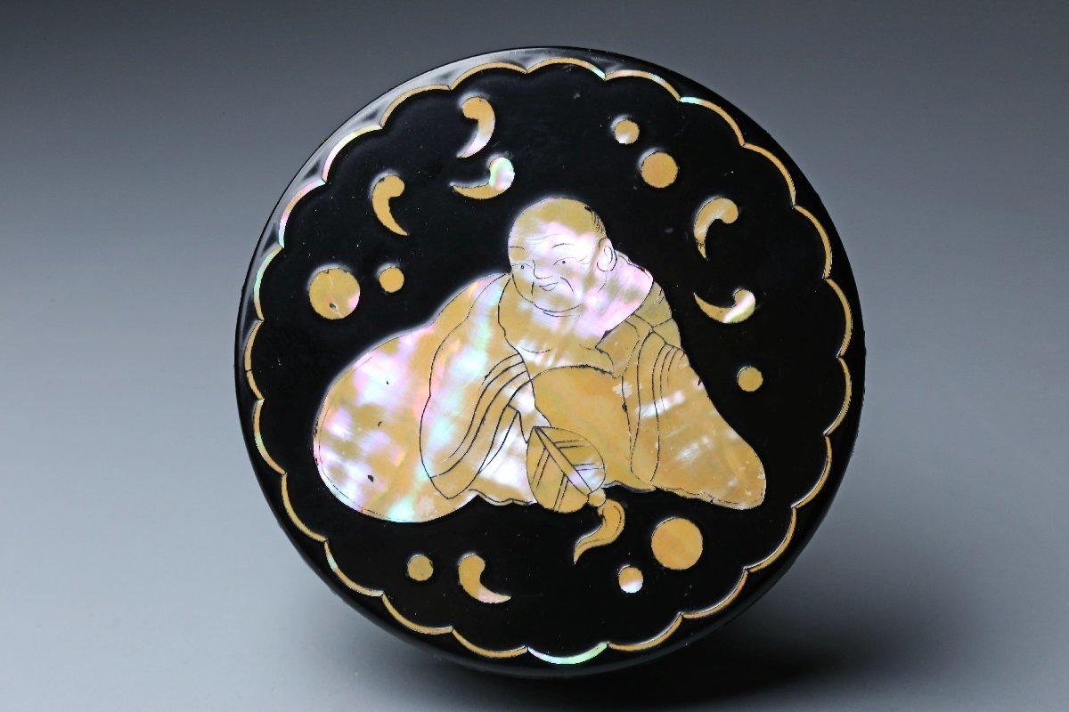 茶道具 大真造 青貝入丸香合 Yahoo!オークション - 【昊】時代古玩 大真作 青貝入丸布袋香合