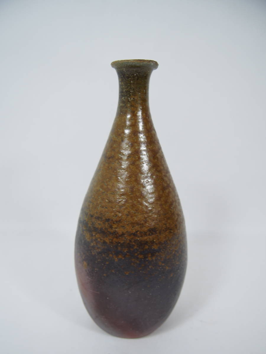 クラシック 備前焼 花入れ ゴマ在り 伊勢崎窯 revistarandom.com