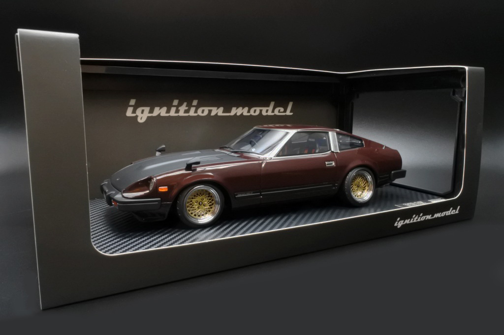 イグニッションモデル 1/18 日産 フェアレディ Z (S130) マルーン/世界