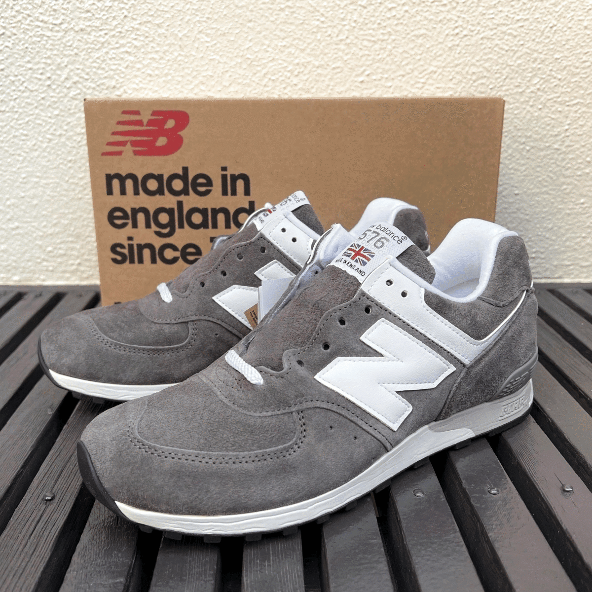 国内正規品 UK製 New Balance M576GRS GRAY US10D 28cm スエード 限定 イギリス英国製 グレー×ホワイト NB スニーカー Made In England