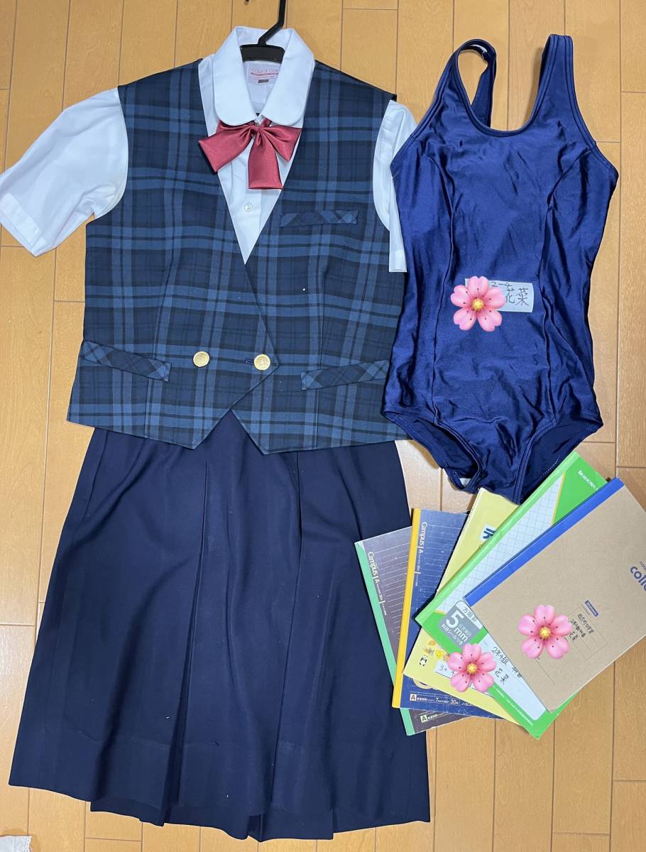 *eco女の子タンス整理品女子高校生*ブラショーツ パンツ 制服 リコーダー スクール水着 パジャマ ノート類 靴下 私服 処分品 訳あり 6