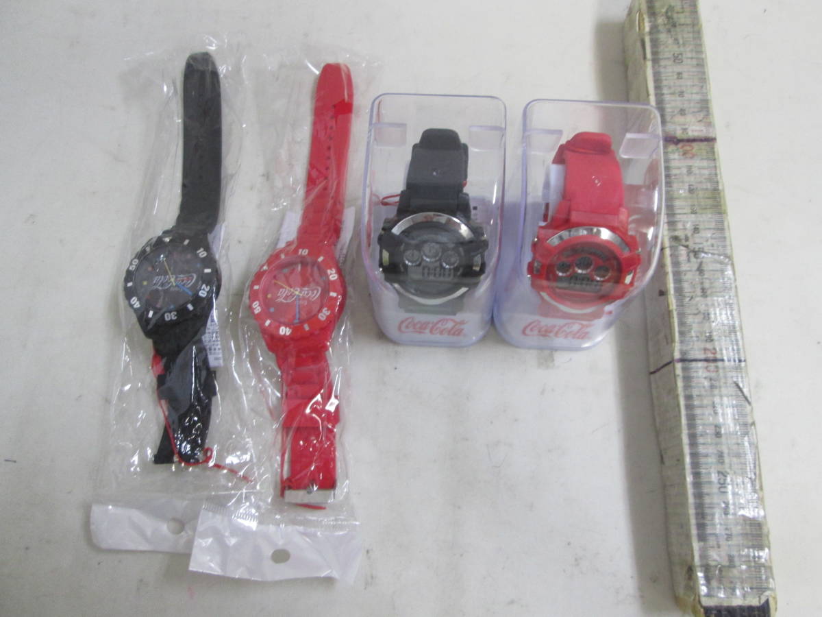 コカ・コーラ 　デジタルウオッチ　アナログ　　　 ４種類で　新品　腕時計　テストOK　　送料は説明欄に記入_画像1