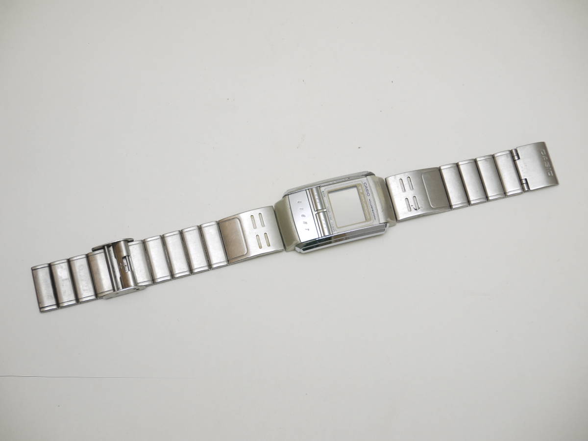 CASIO ILLUMINATOR LA-200 カシオ イルミネーター クォーツ 腕時計 未確認 送料185円～_画像2