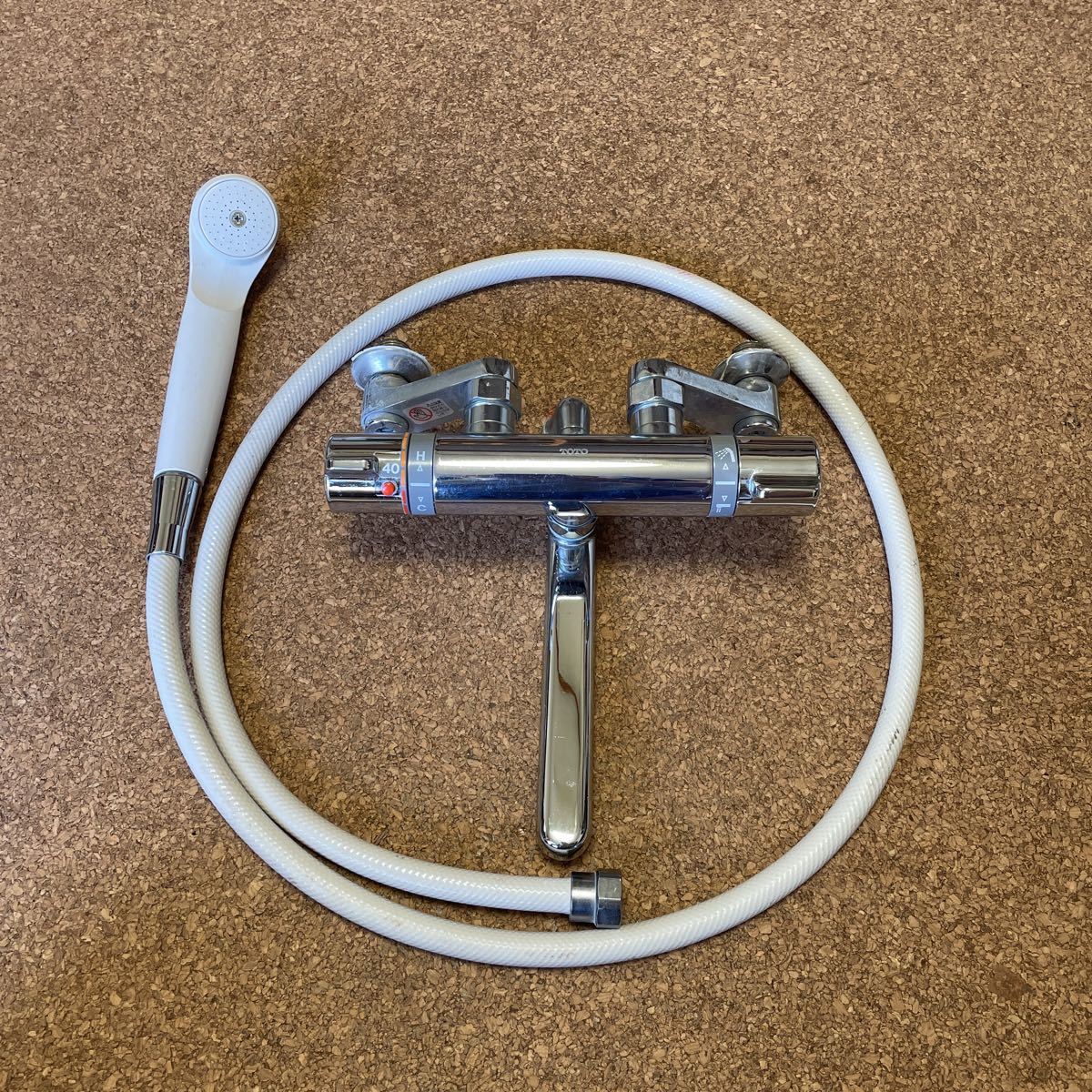 Yahoo!オークション - TOTO TMJ40C3S 浴室用 サーモスタット混合 Yahoo!オークション - TOTO TMJ40C3S 浴室用 サーモスタット混合