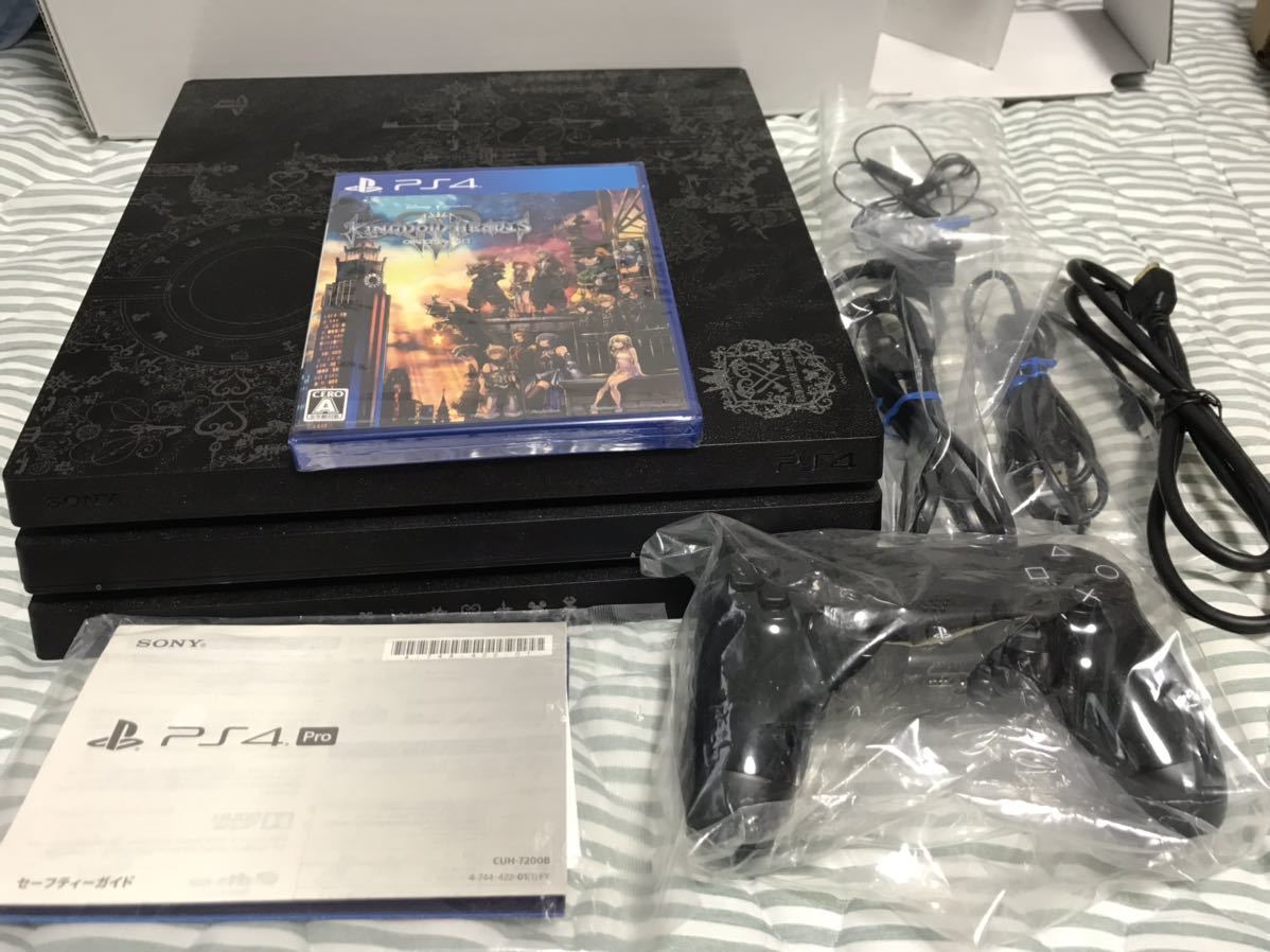 美品 PS4 Pro キングダムハーツ3 リミテッドエディション 本体同梱版