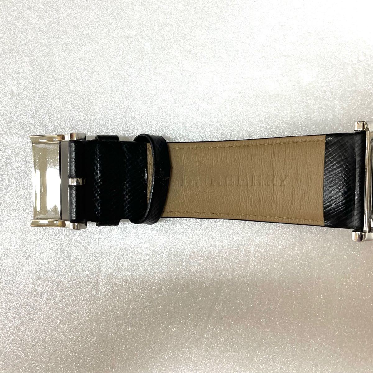 美品・稼働品】バーバリー Burberry スモセコ BU1100 シルバー 美品・稼働品】バーバリー Burberry スモセコ BU1100 シルバー