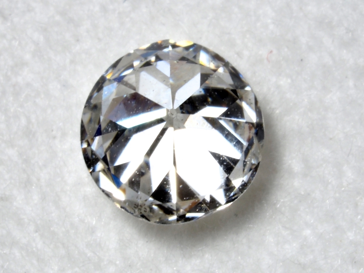 天然 アンティークヴィンテージ -オールドヨーロピアンブリリアントカット- ダイヤモンド 0.326 ct、CGLソーティング付
