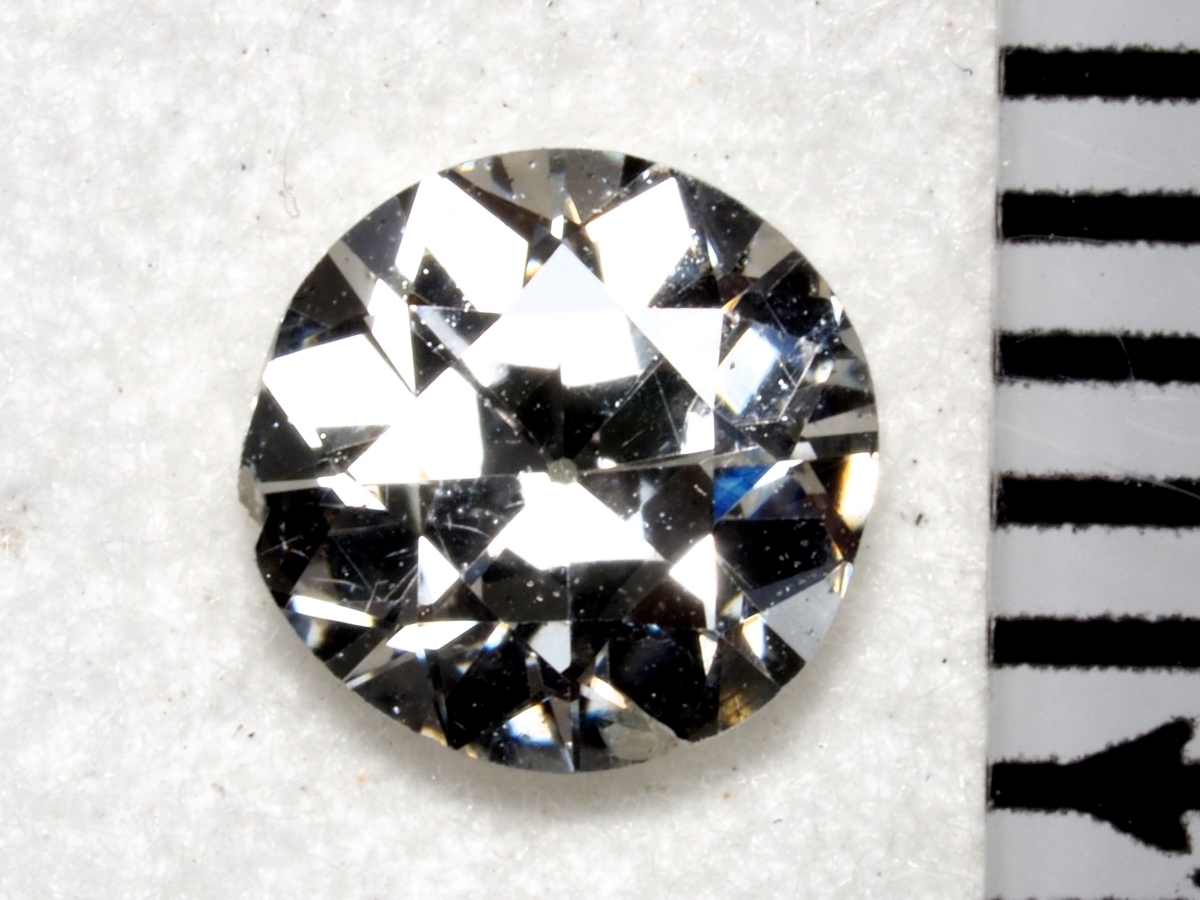 天然 アンティークヴィンテージ -オールドヨーロピアンブリリアントカット- ダイヤモンド 0.326 ct、CGLソーティング付