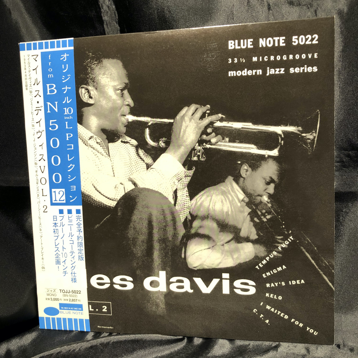 Miles Davis / Vol. 2 10inch BLUE NOTE・TOSHIBA-EMI_画像1