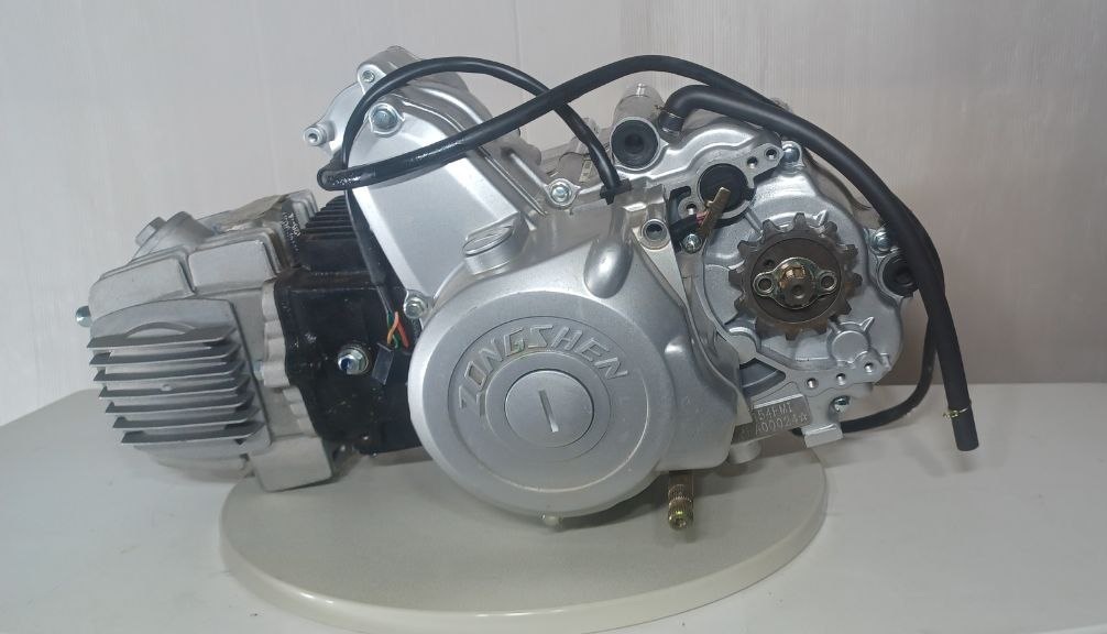 zongshen エンジン　ボアアップ125cc　リバース付き　カスタムに　ATV　バギー