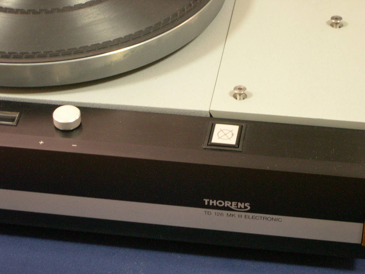 THORENS TD126MKⅢ　（整備・調製品）　100V 50/60Hz _画像2