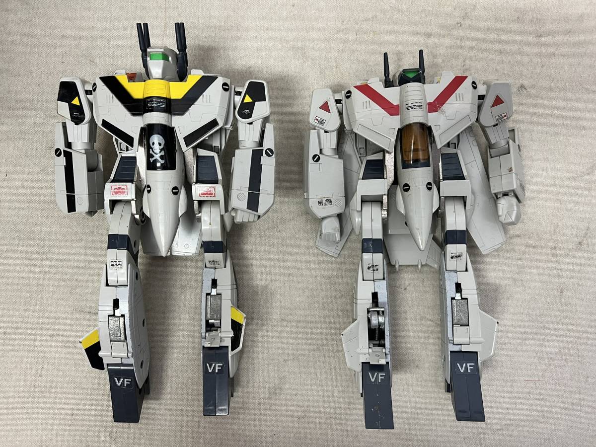 ◇47-17 ジャンク品 タカトク VF-1S バルキリー ロイ・フォッカー機 VF