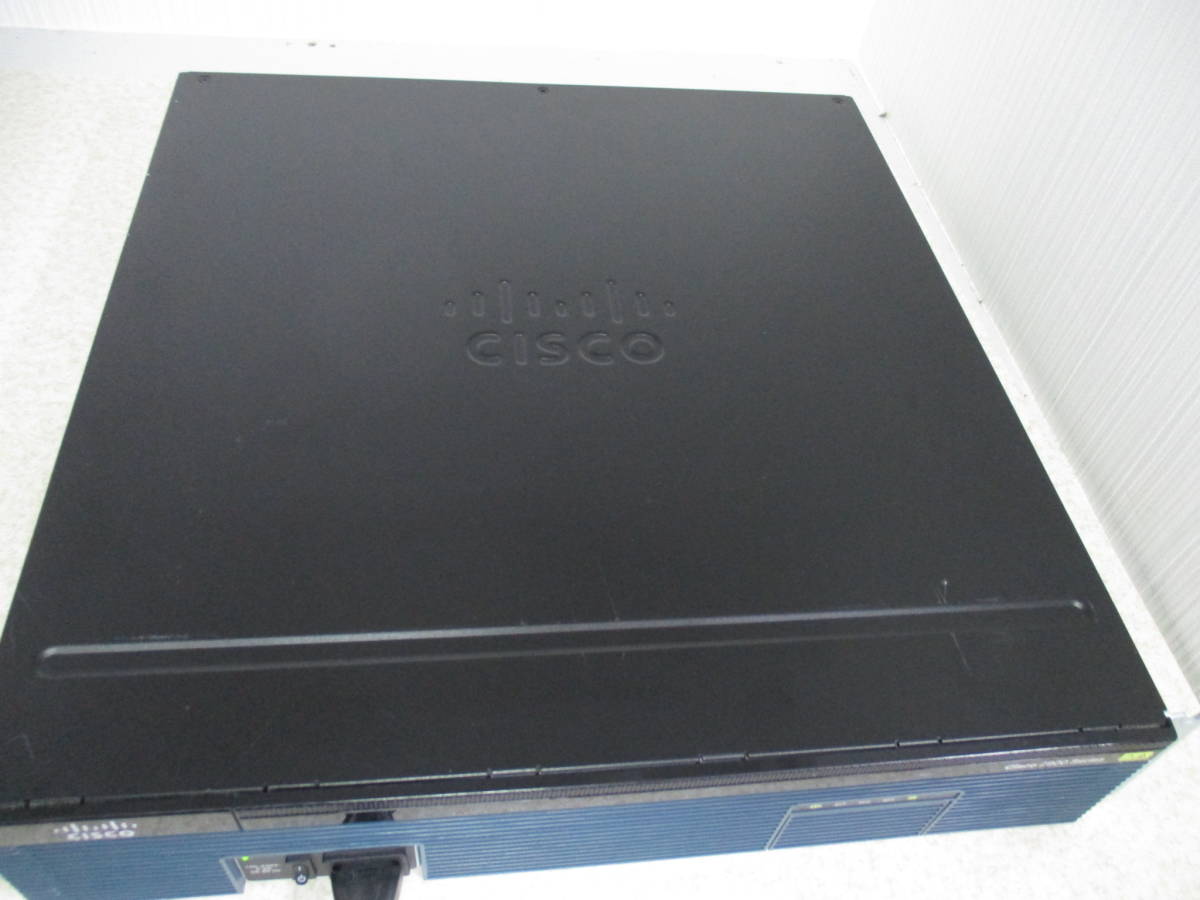CISCO 2900 Series Cisco 2921★ 通電確認 本体のみ ★ 現状品 です。★No:LII-31_画像4