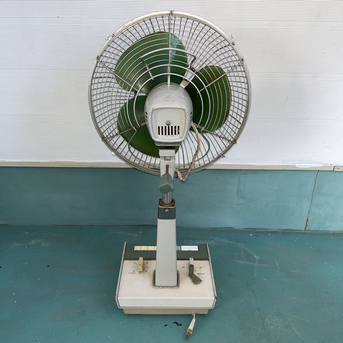完動品◆昭和レトロ扇風機 三菱 MITSUBISHI アイボリー ヴィンテージ Yahoo!オークション - 昭和レトロ MITSUBISHI 三菱 扇風機