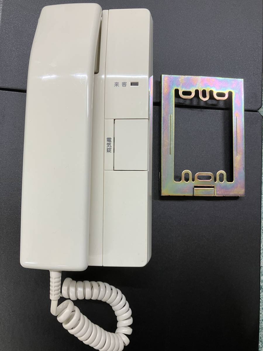 アイホンVG-2AT-5 (インターホン VG-2AT-5 アイホン株式会社) アイホンVG-2AT-5 (インターホン VG-2AT-5 アイホン株式会社)