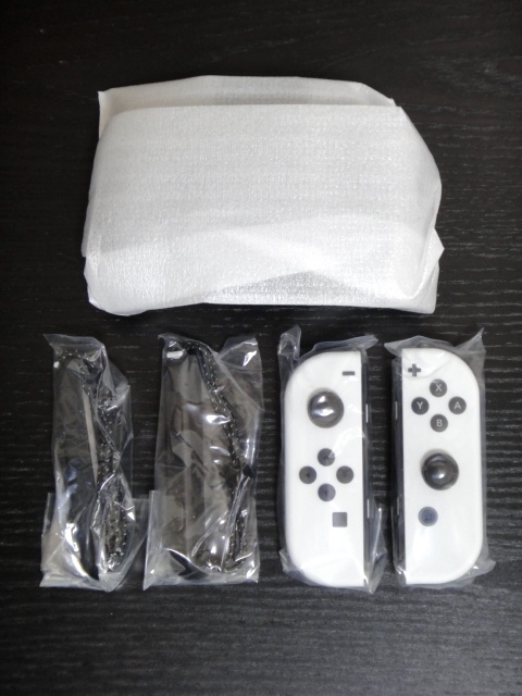 SALE/70%OFF】 新品 ニンテンドースイッチ 有機EL ジョイコンホワイト