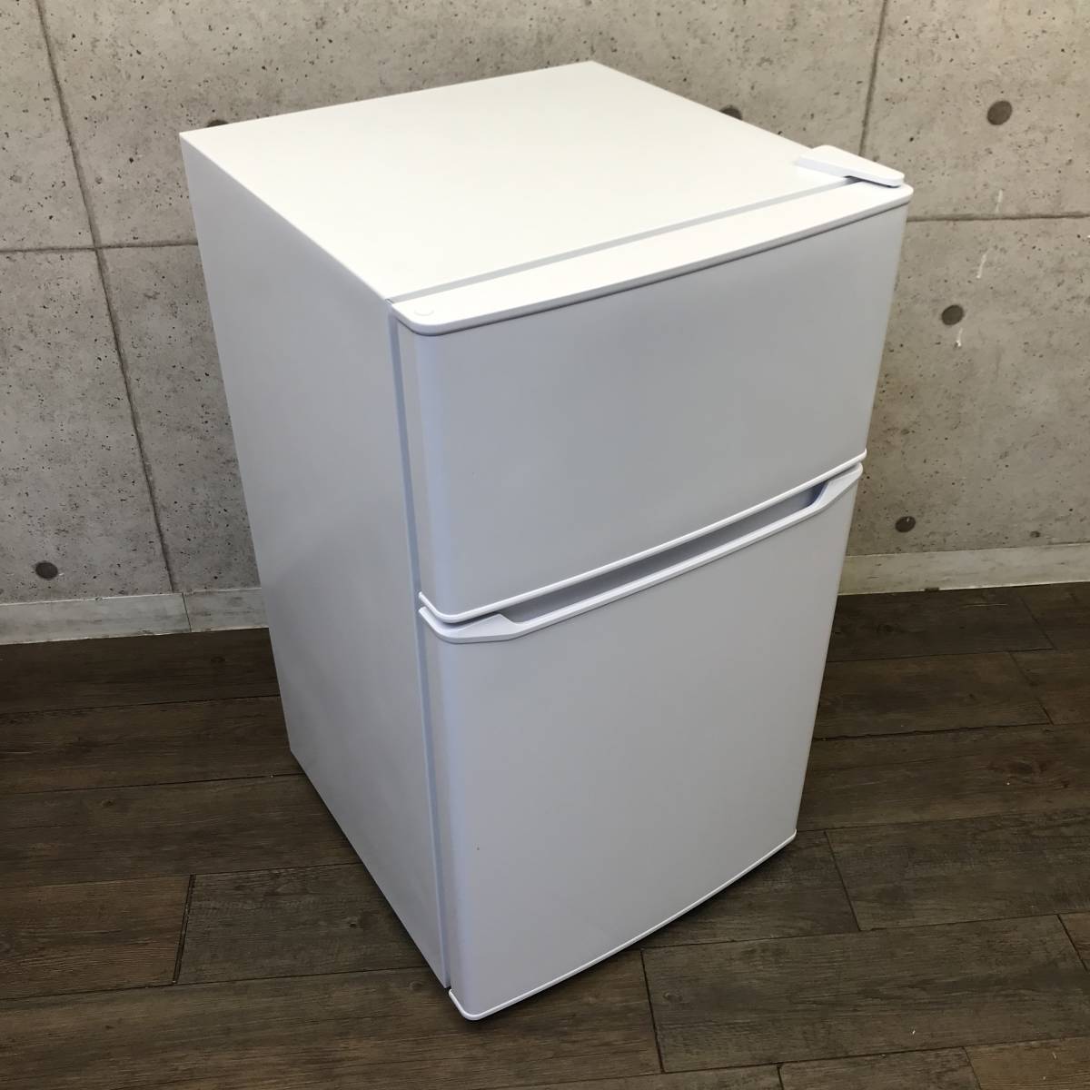 直接引取可】 22 年製 2ドア冷蔵庫 ハイアール JR-N85D 85L 強化
