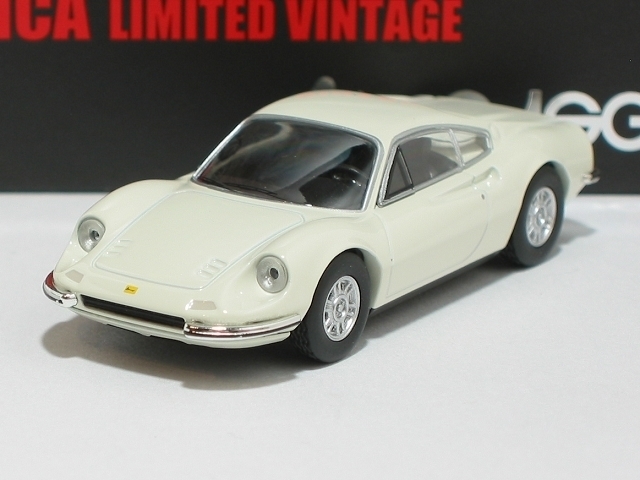 フェラーリディーノ246gt（白）LV【トミーテック社1/64ミニカー】【トミカの時】_画像1