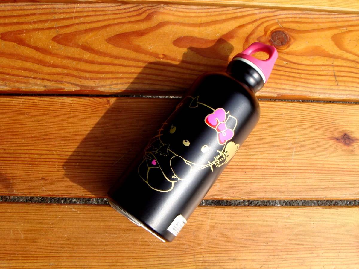 入手困難★デッドストック【SIGG】お宝シグボトル★Limited Edition★Hello Kitty★稀少Made in Switzerland♪_稀少★Swiss Made Bottle♪