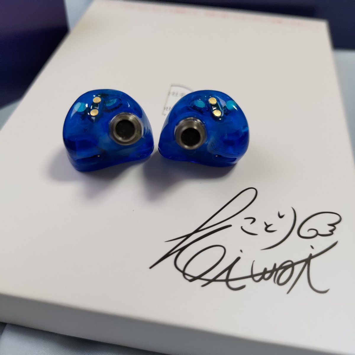 小岩井ことりプロジェクト Bluetooth True wireless イヤホン 小岩井ことりプロジェクト Bluetooth True wireless イヤホン
