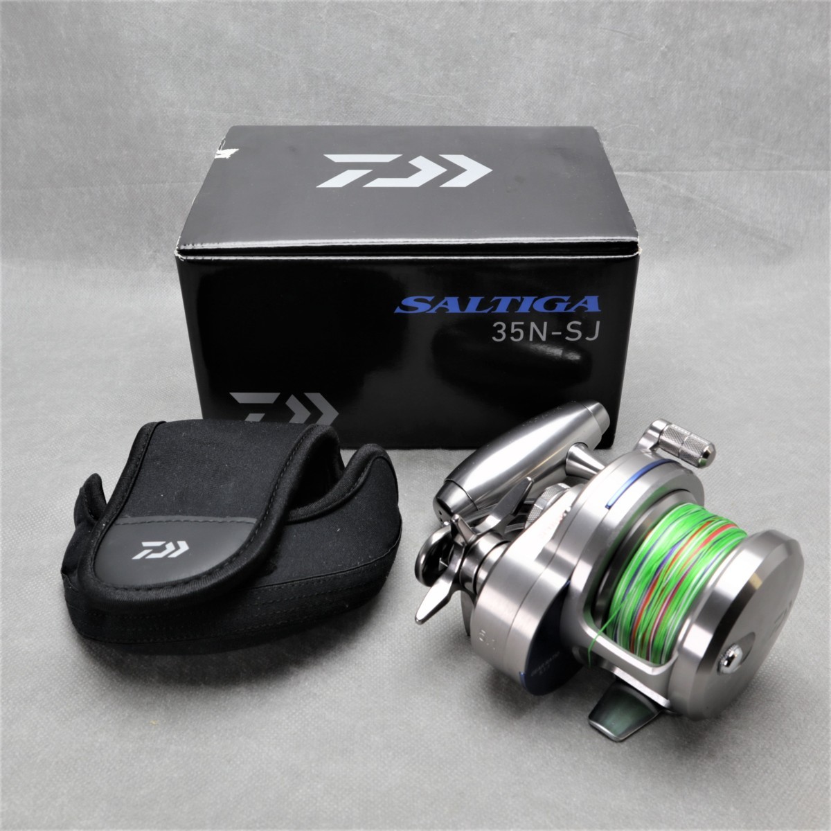 その他】DAIWA（ダイワ） 15 SALTIGA ソルティガ 35N-SJ 右巻き ベイトリール 品