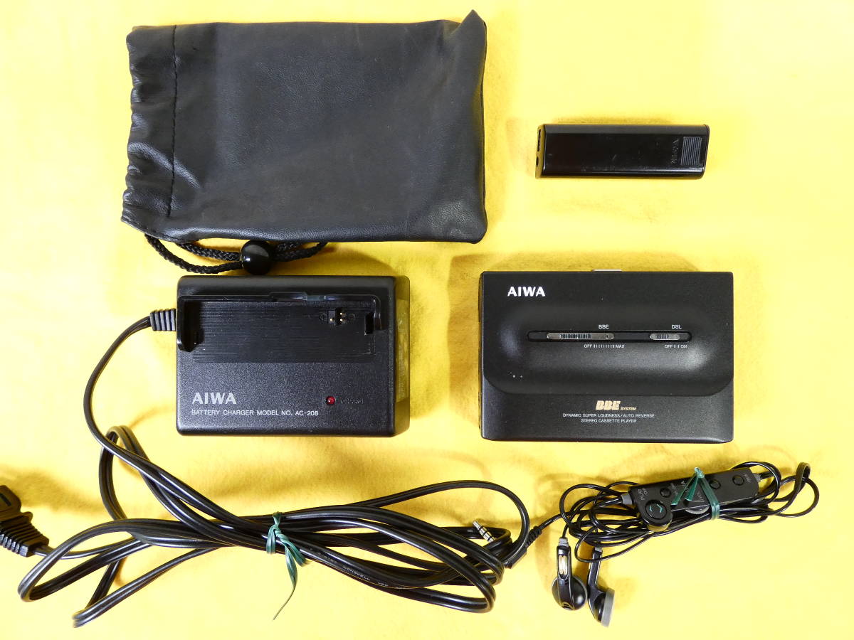 AIWA アイワ BBE SYSTEM HS-PL50 ポータブルカセットプレーヤー / 充電