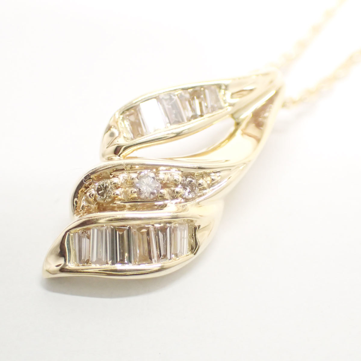 E588 ジュエリーマキ K18 ダイヤ 0.3ct ネックレス 3.7ｇ_画像1