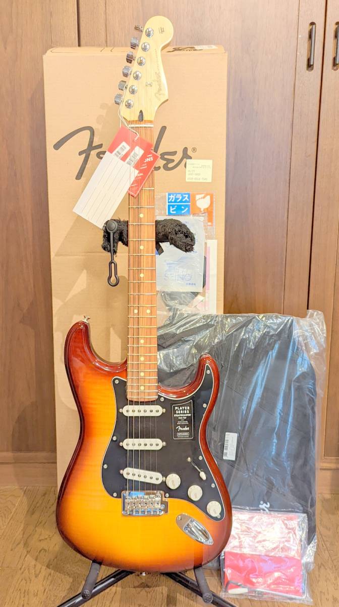 定価114180円 新品 Fender Player Stratocaster Plus Top PF Tobacco Burst ギター フェンダー プレイヤー　ストラトキャスター mex mexico_画像2