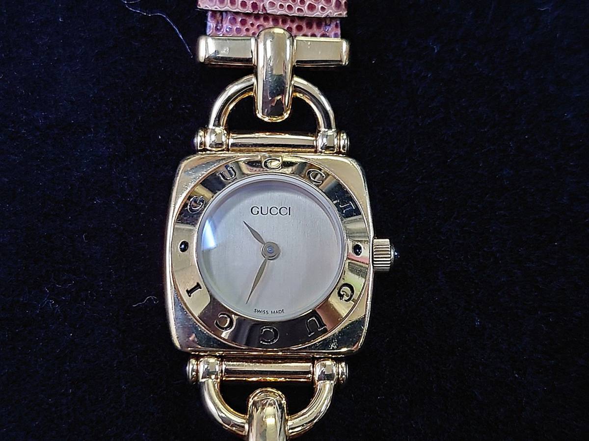 g4 Gucci グッチ 極上品 スクエア ゴールド文字盤 レディース 腕時計 惚れ惚れする 美しいベルト 純正ベルト 時計 エコッ服