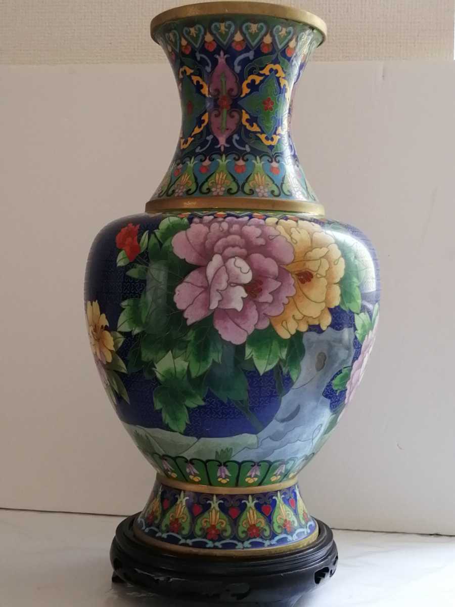 七宝焼花瓶景泰藍花瓶牡丹花烏紋高約38cm 台付銅胎琺瑯花瓶雕刻花器