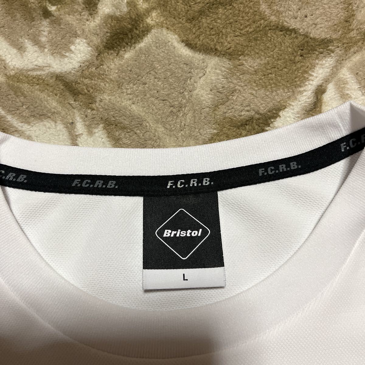 新品未使用 22ss F.C.Real Bristol FCRB EMBLEM POCKET TEE ブリストル