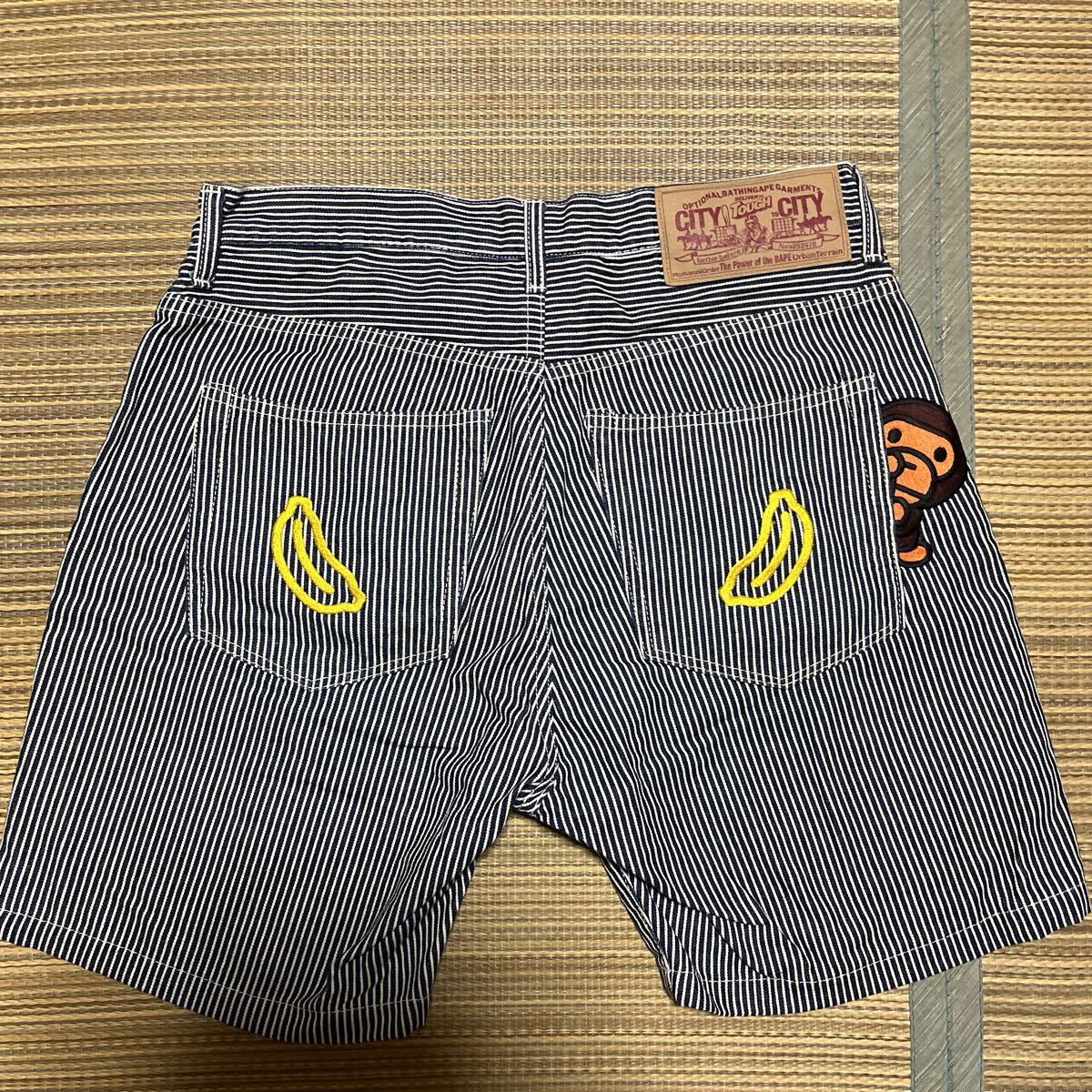 A BATHING APE BAPE KAWS BABY MILO ストライプ バナナ ショーツ