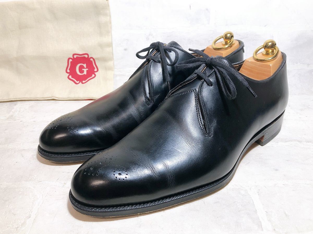 イギリス製【美品】GRENSON グレンソン 高級 ドレスシューズ ビジネス メダリオン 本革 レザー 黒 グッドイヤー製法 UK7（約25.5cm）_画像1