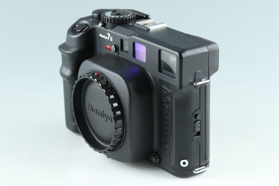 Mamiya 7 II Medium Format Film Camera #41625E2_画像2