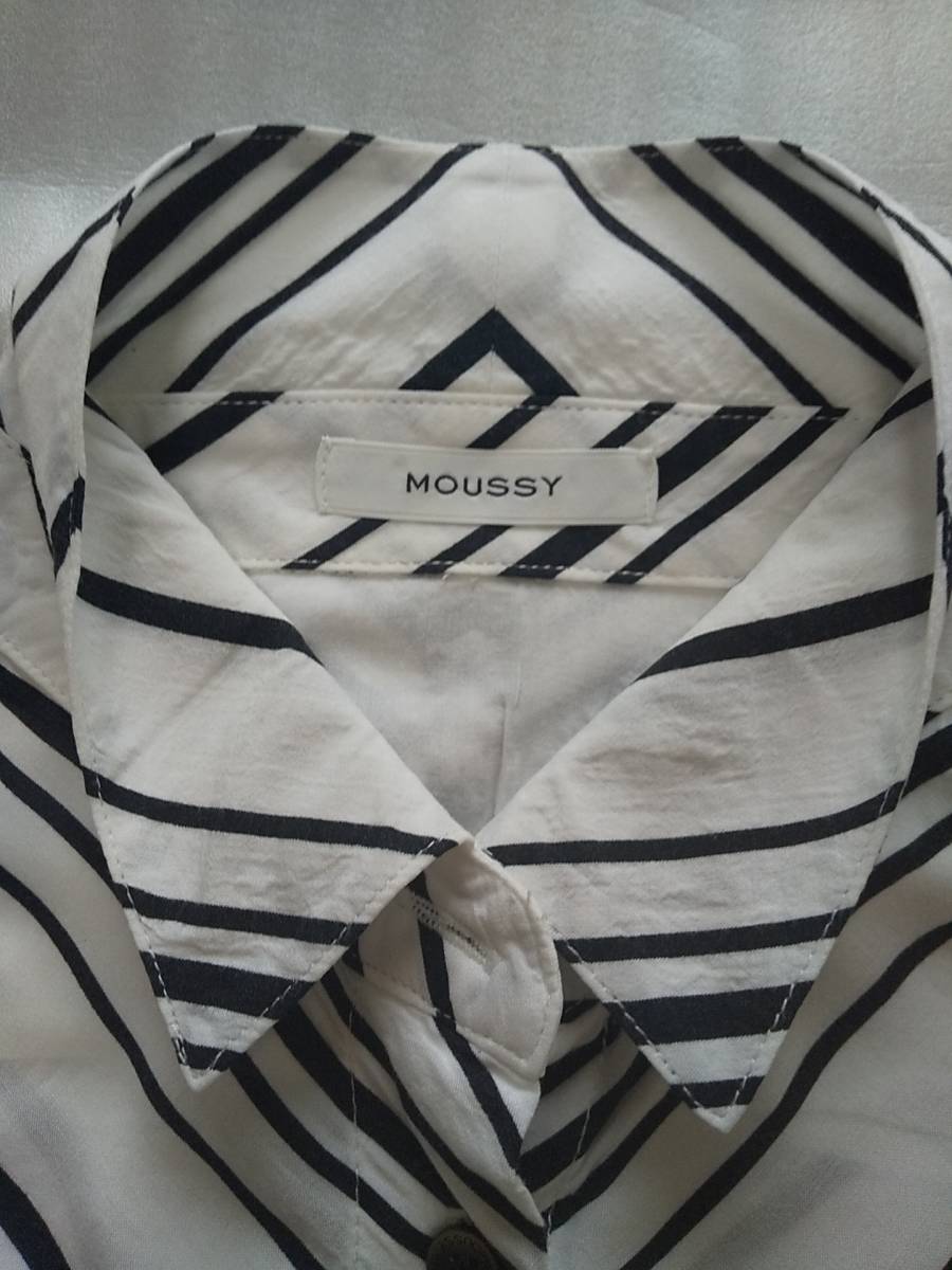* price cut * MOUSSY Moussy shirt tops white white pattern button stop lady's size 2 stylish ...