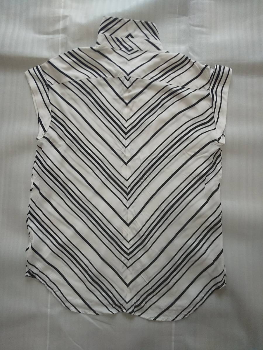 * price cut * MOUSSY Moussy shirt tops white white pattern button stop lady's size 2 stylish ...