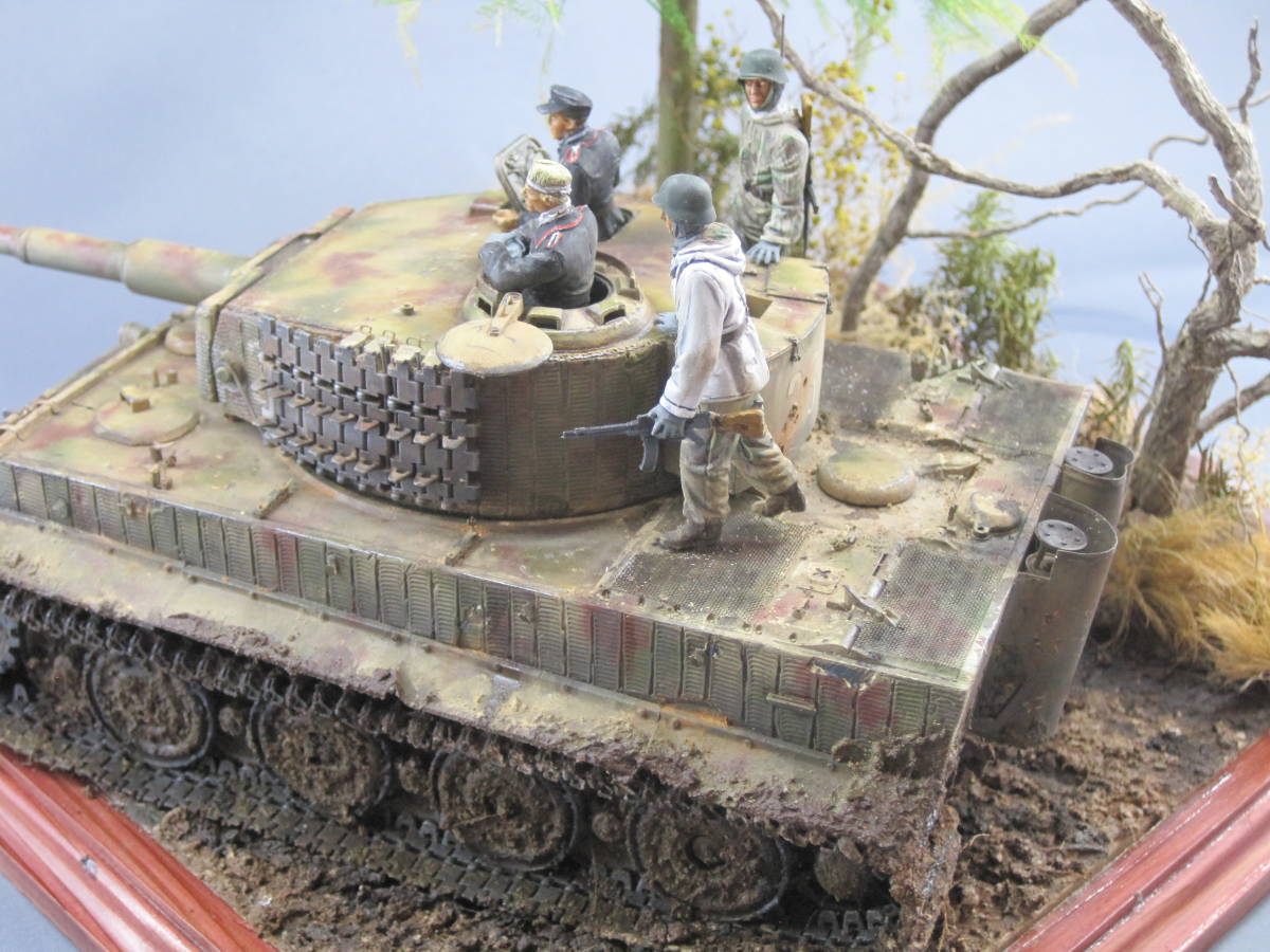 完成品ジオラマ ドイツ戦車　タイガー1　1/35スケール_画像2