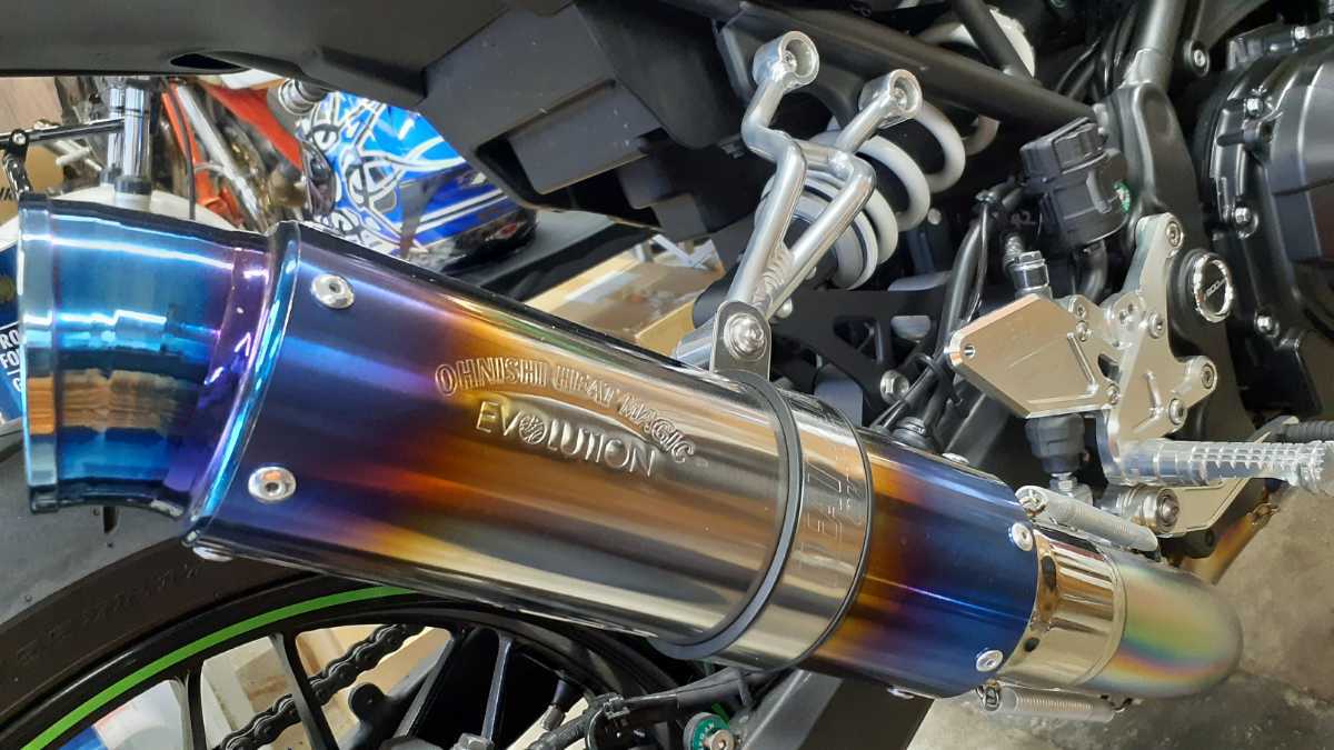 Z900RS オオニシヒートマジック チタンマフラー 美品 dinkes.kendalkab