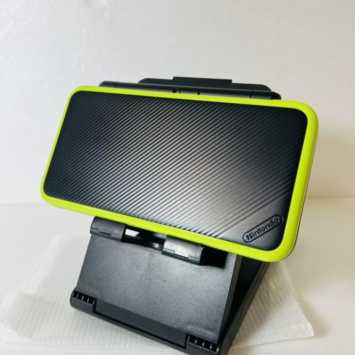 極美品】任天堂 New ニンテンドー 2DS LL ブラック ライム | www