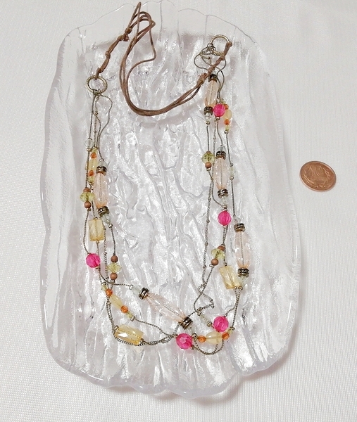 ピンクイエロー白ネックレス首輪チョーカー/ジュエリー/お守りアミュレット Pink yellow white necklace collar choker jewelry amulet_画像2