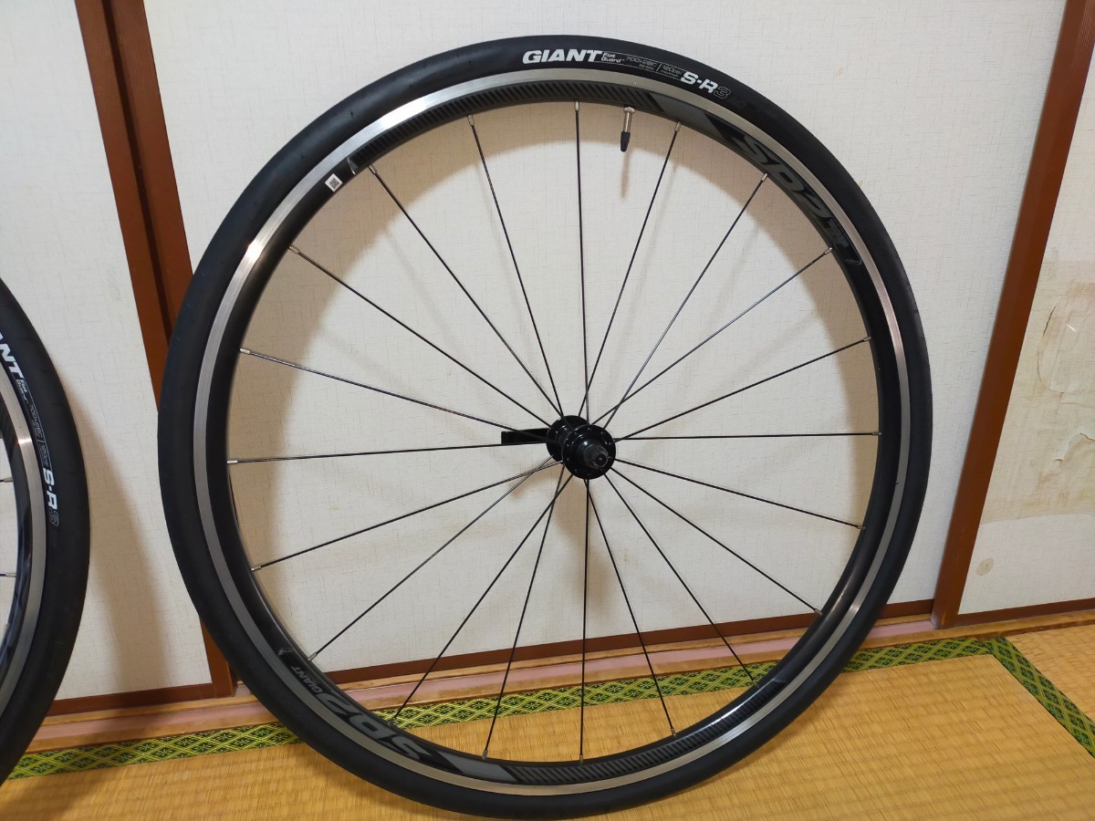GIANT SR2 ホイール ロードバイク|Yahoo!フリマ(旧PayPayフリマ) GIANT SR2 ホイール ロードバイク|Yahoo!フリマ(旧PayPayフリマ)