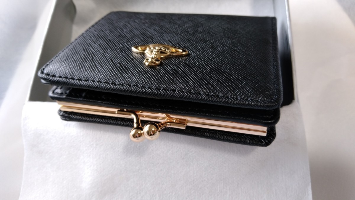 【新品未使用】ヴィヴィアンウエストウッド二つ折りがま口財布　ブラック　黒  Vivienne Westwood