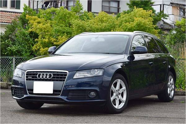  popular royal blue quattro worth seeing Audi A4 Avante certainly present car verification how?? compact premium Wagon first come, first served!