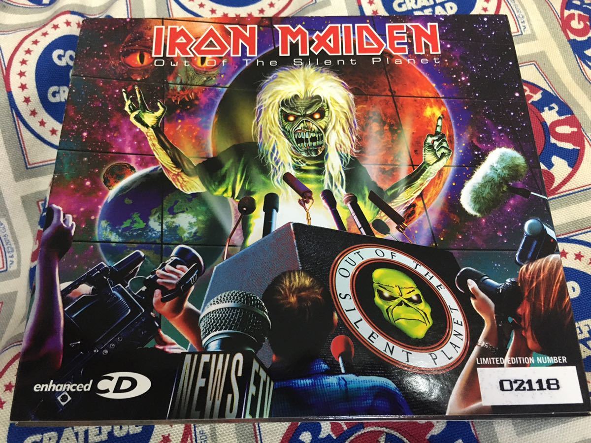 Iron Maiden★中古CD/EU盤「アイアン・メイデン～Out Of The Silent Planet」ポスター付_画像1