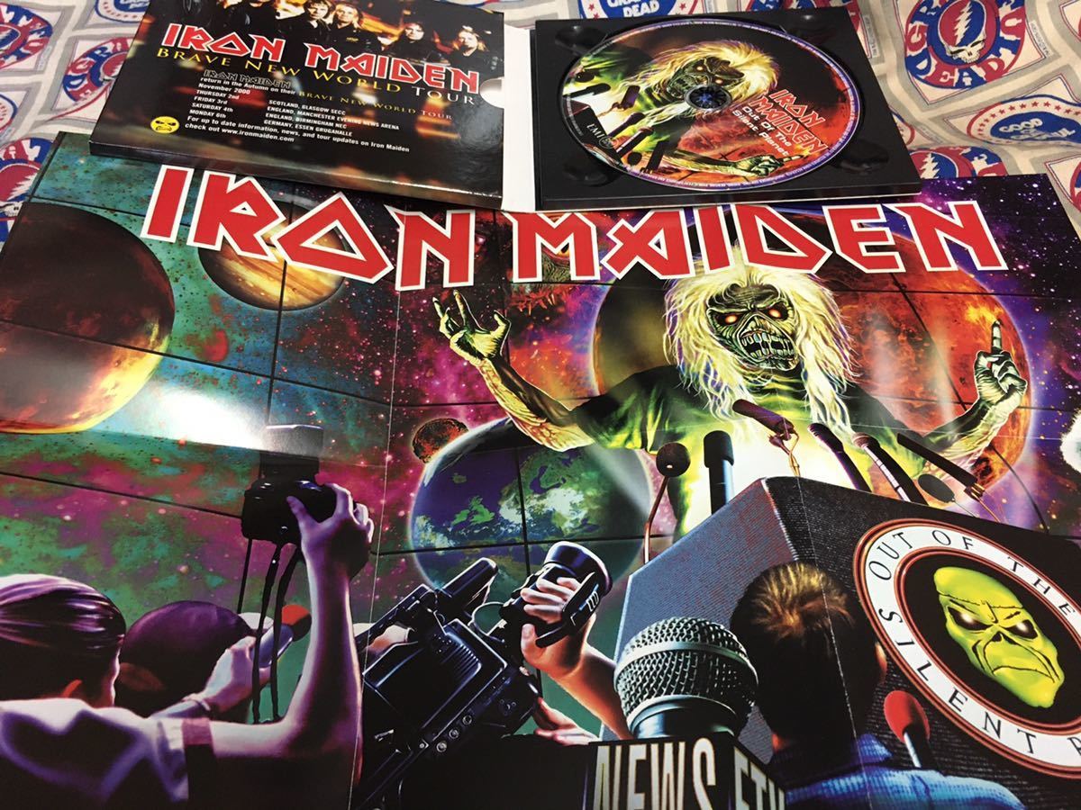 Iron Maiden★中古CD/EU盤「アイアン・メイデン～Out Of The Silent Planet」ポスター付_画像3