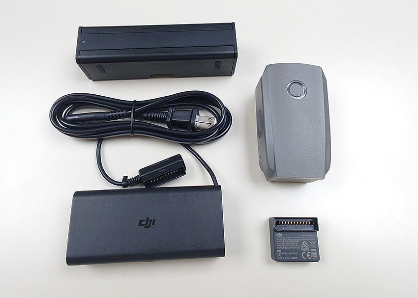 送料無料】DJI MAVIC 2 PRO/ZOOM用 バッテリーほかアクセサリー | www