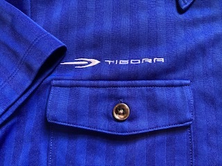 美品！　ティゴラ　TIGORA　半袖シャツ　サイズＭ　ボタンダウン　エポレット付き　透かしストライプ×ブルー　滑らかな速乾やや薄手生地_画像4